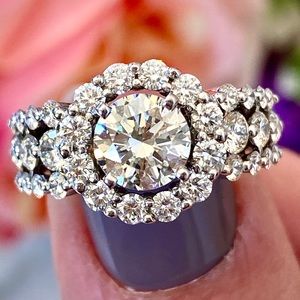 SOLD! 2.60 cttw Round diamond halo engagement ring